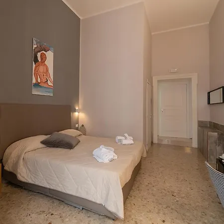 P.C. Boutique H. Castel Nuovo, By Clapa Group Dislocated Hospitality Hotel Naples Exterior photo